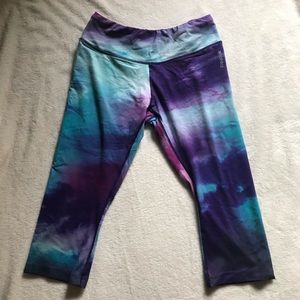Reebok Cosmic-Dyed Cropped Leggings
